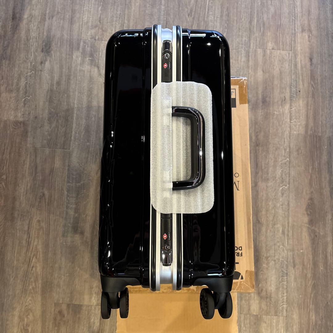 メルセデス・ベンツ ブラック キャリーケース