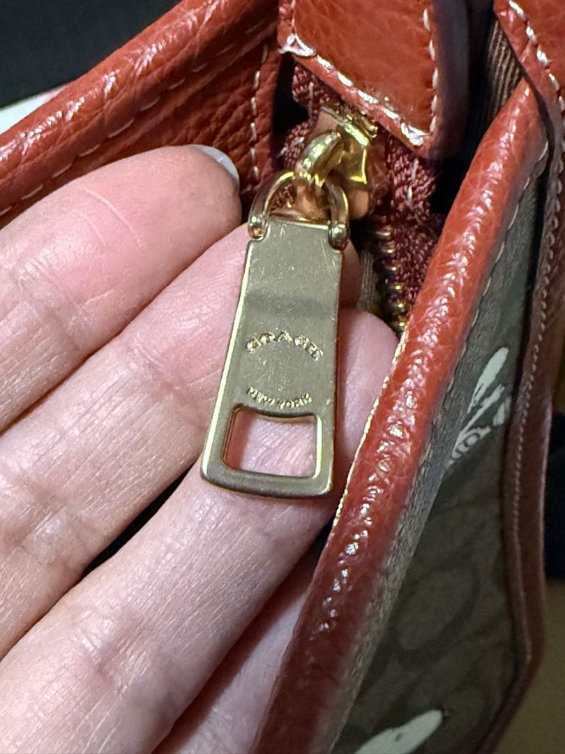 正規品Coach x スヌーピー ショルダーバッグ