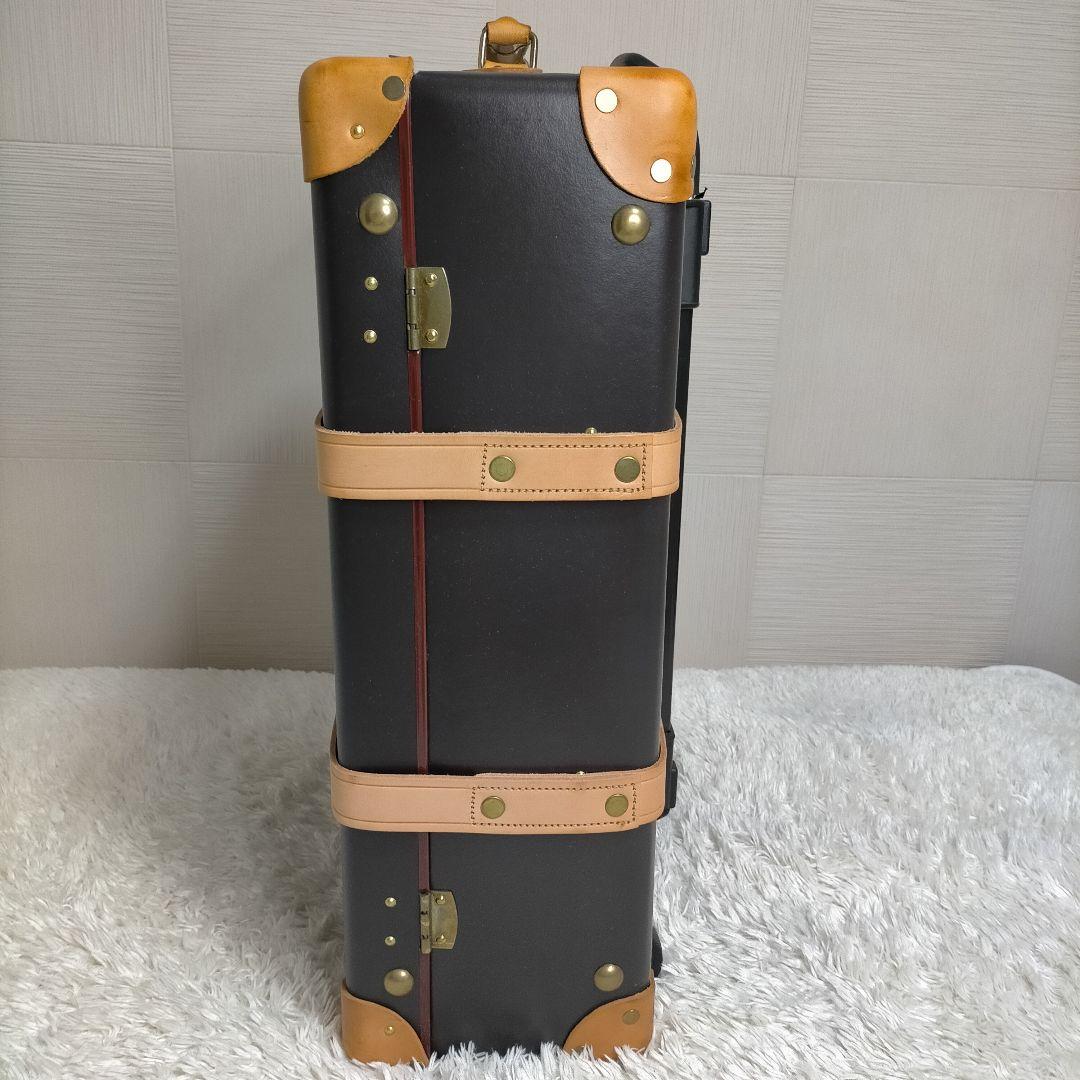 【美品】グローブトロッター　スーツケース カバー付き 2輪　機内持ち込み