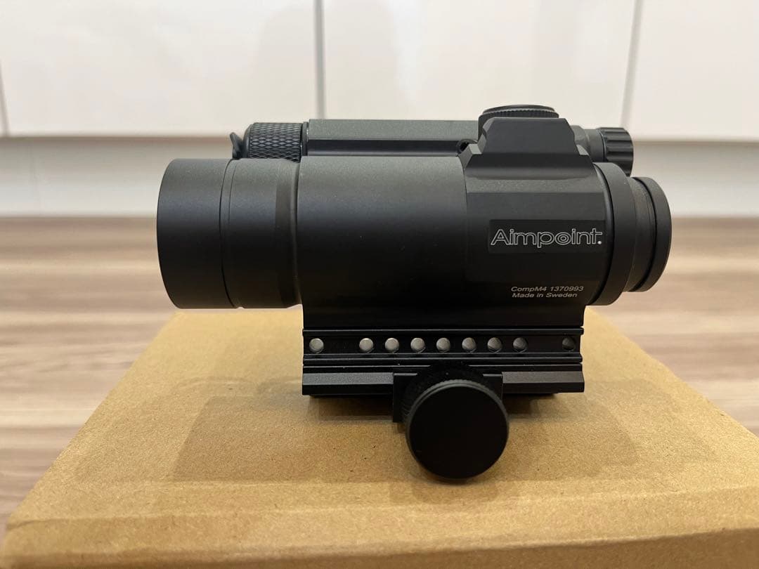 エイムポイント　COMP M4 タイプ　ドットサイト　サバゲー　ルビーコート