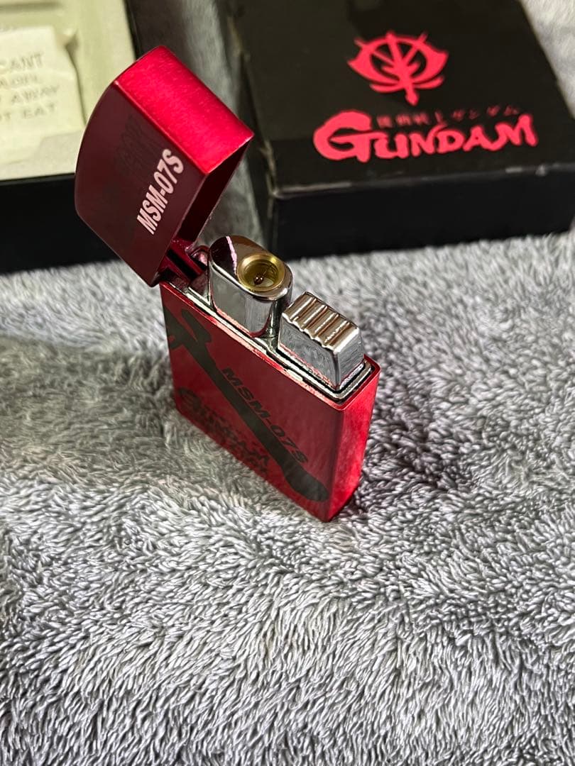機動戦士ガンダム Gundam MSM-07S シャア専用　ズゴック　ライター