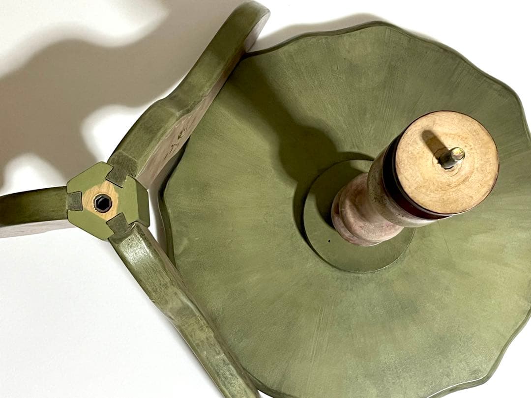 ワインテーブル サイドテーブル カフェテーブル バラ 木製 ねこ足3本足