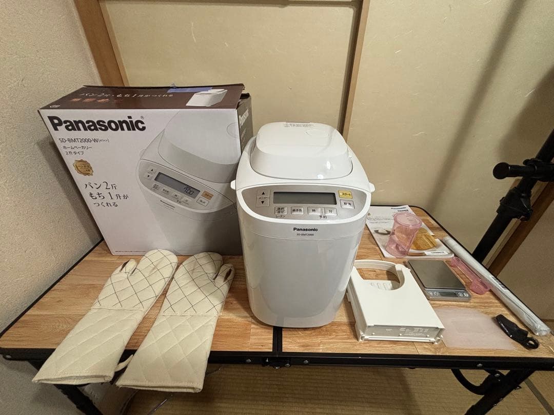今年9/4購入おまけ付Panasonic ホームベーカリー SD-BMT2000