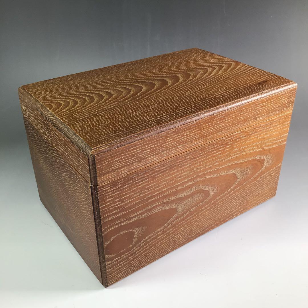 Ｒ２３１　茶箱　『桑木地』『茶碗　棗　香合　茶筅筒　仕覆』　紙箱　茶道具