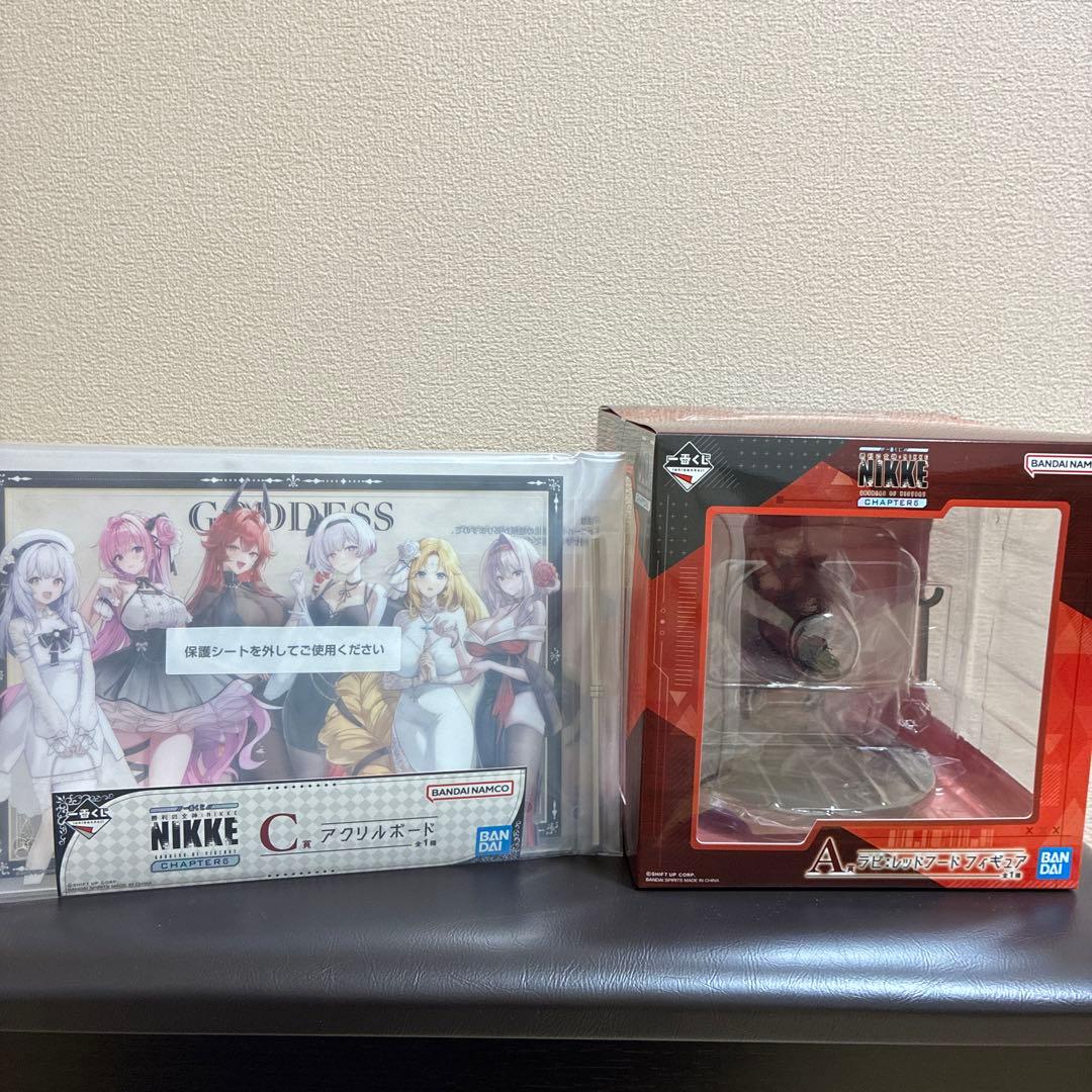 一番くじNIKKE A賞ラピレッドフードフィギュア & C アクリルボードセット
