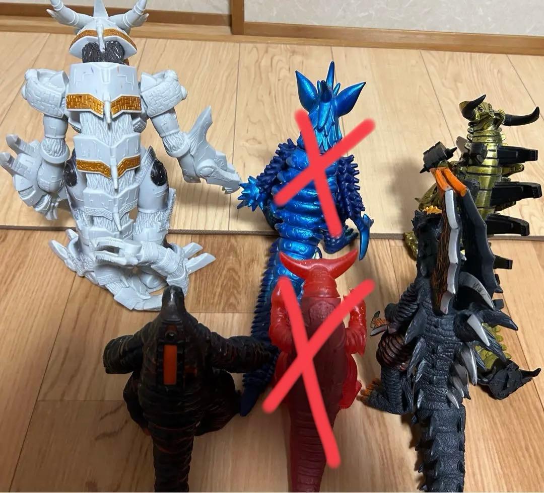 ウルトラマンDX怪獣　ソフビ36体　まとめ売り