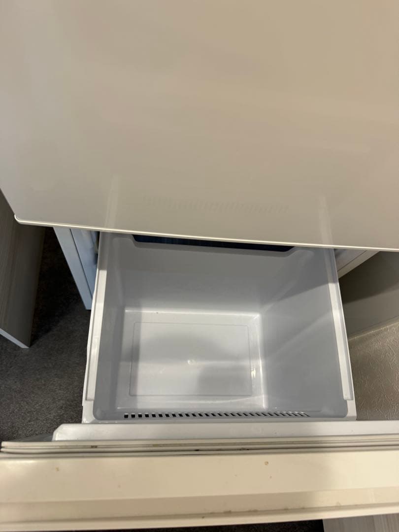 無印良品　ホワイト冷蔵庫１２６Ｌ