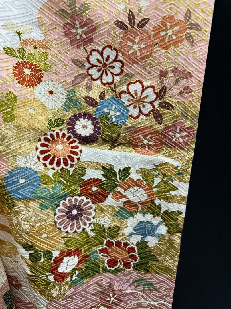 吉澤友禅 ピンク地 古典柄 金駒刺繍 振袖 袋帯フルセット