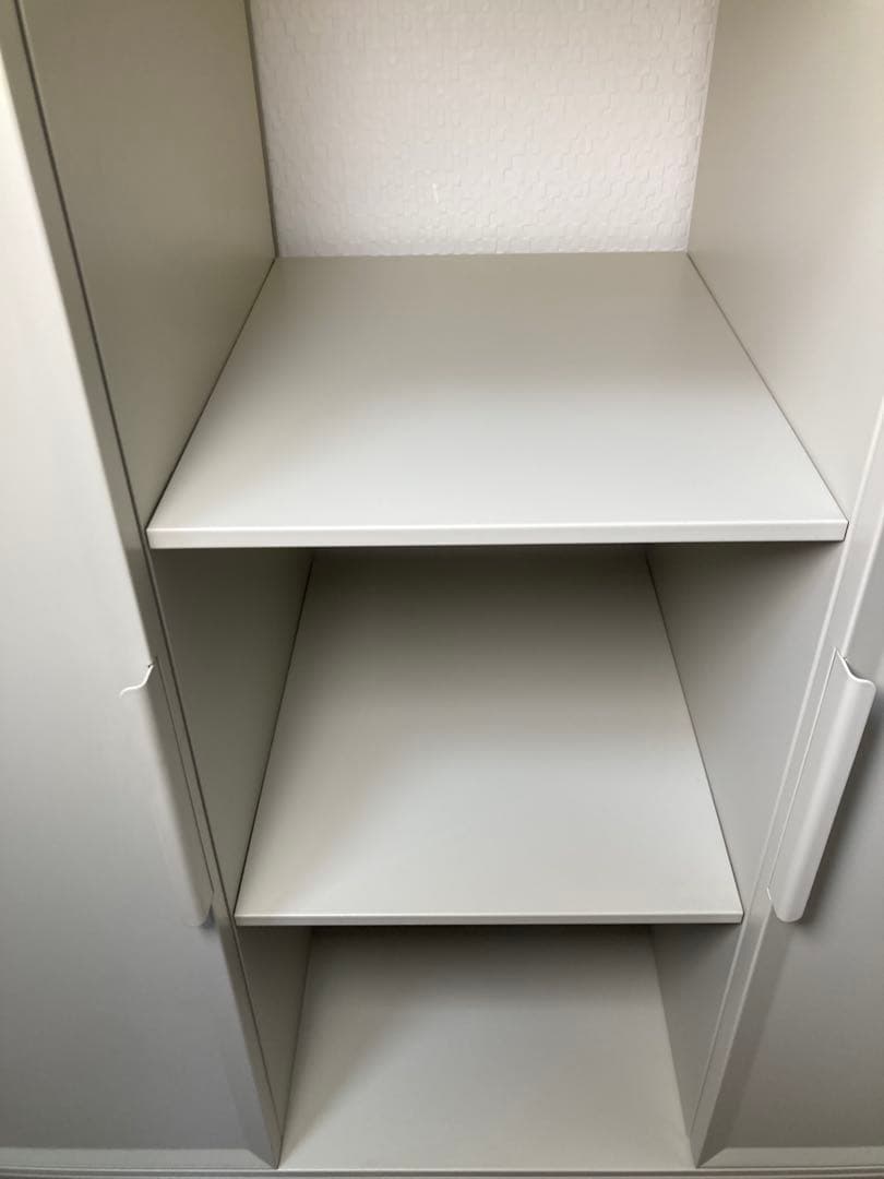 IKEA TULLSTORP -トゥルストルプ- キャビネット ベージュ