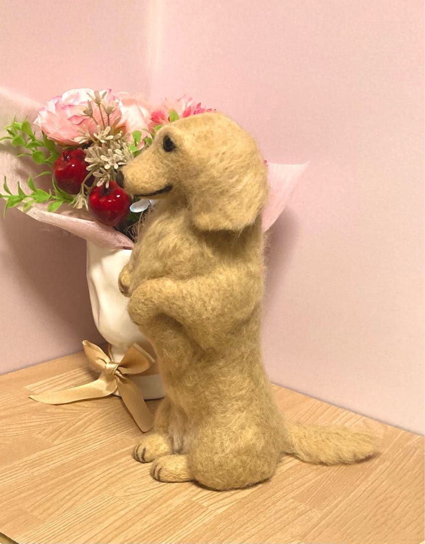 羊毛フェルト　ミニチュアダックス　たっち