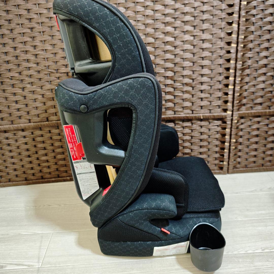 【美品】 アップリカ エアグルーブプラス ストリングブラック ジュニアシート