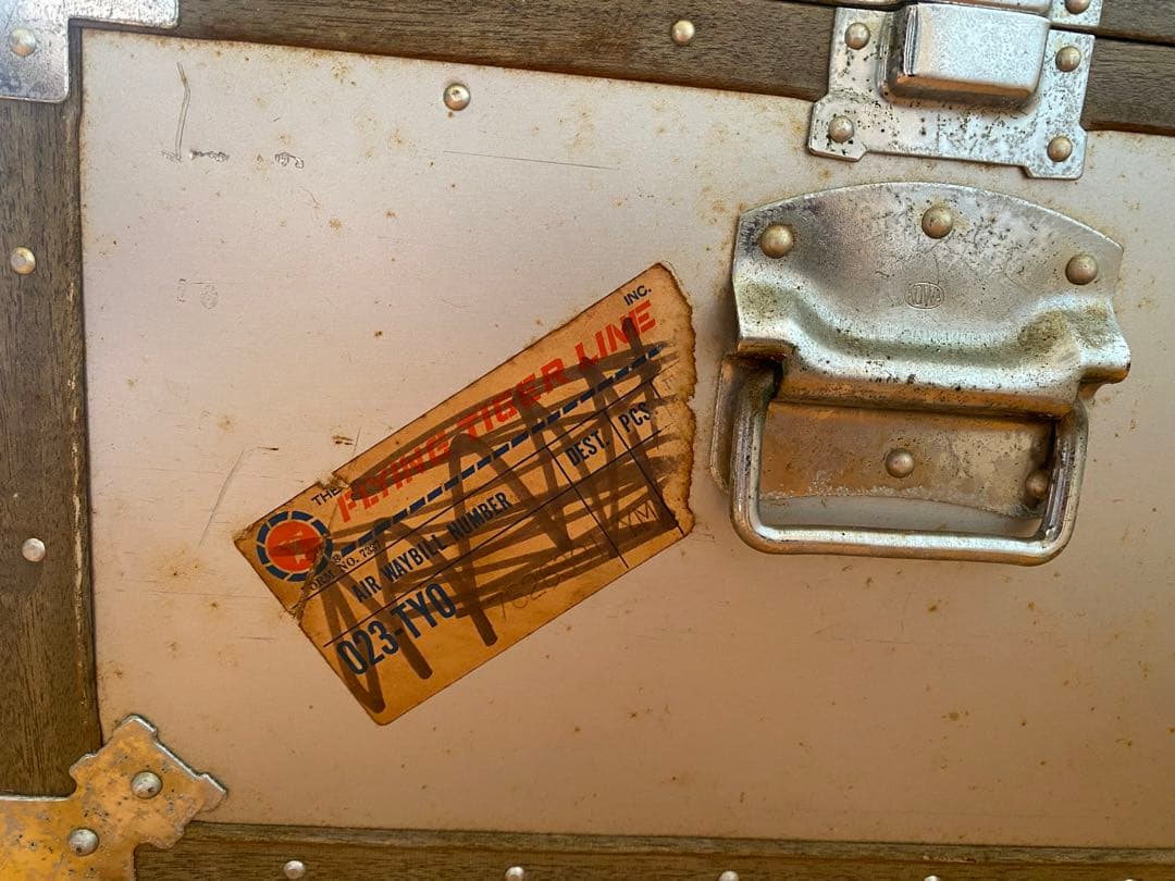 KOWA アルミ製シルバートランク(鍵付き)