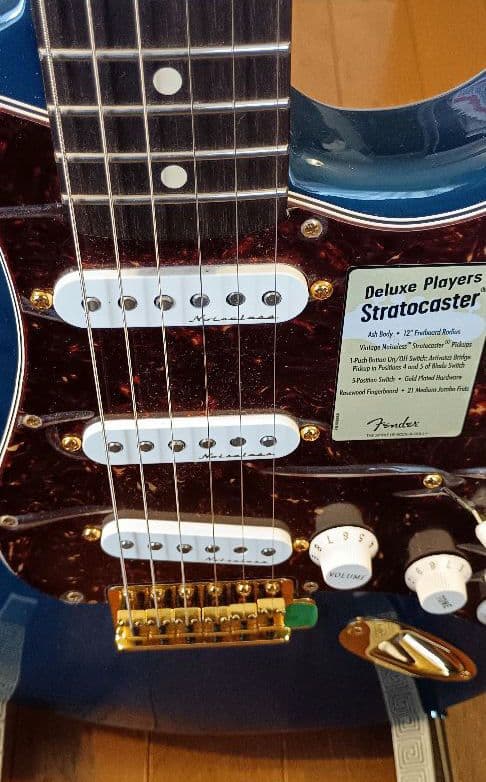 ギター Fender deluxe Players Stratocaster