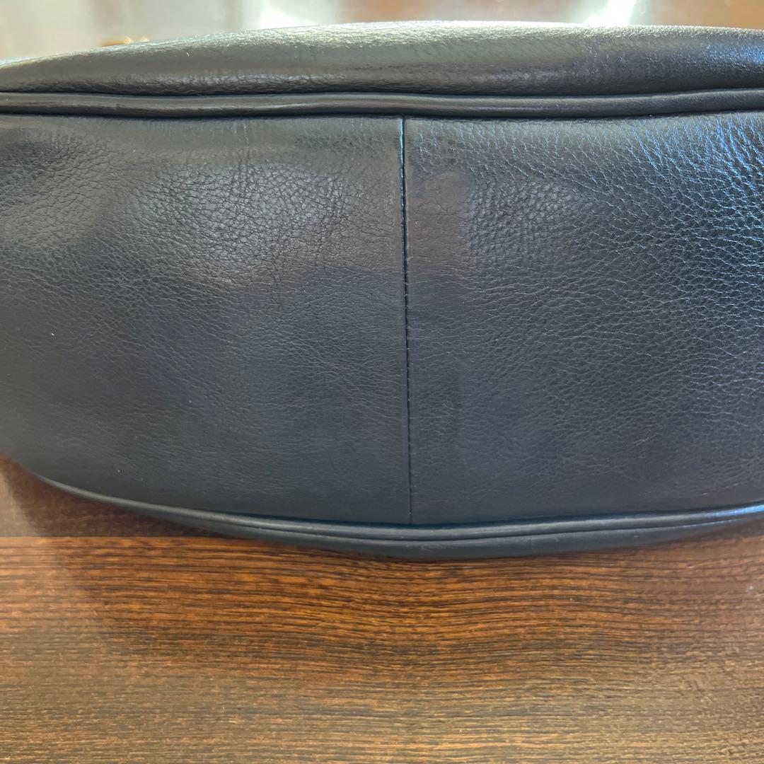 イルビゾンテバッグIL BISONTE 三日月 2wayショルダー バッグＬ