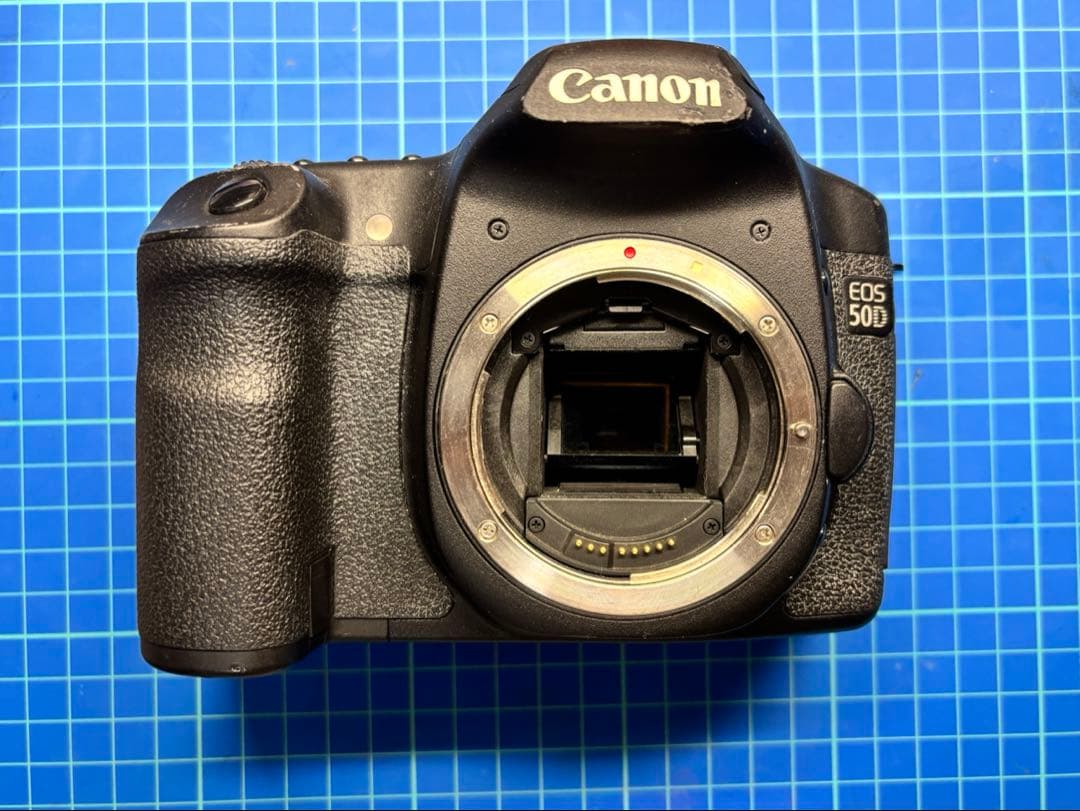 そこそこ美品Canon EOS50D デジタル一眼レフ動作問題無し簡易清掃済