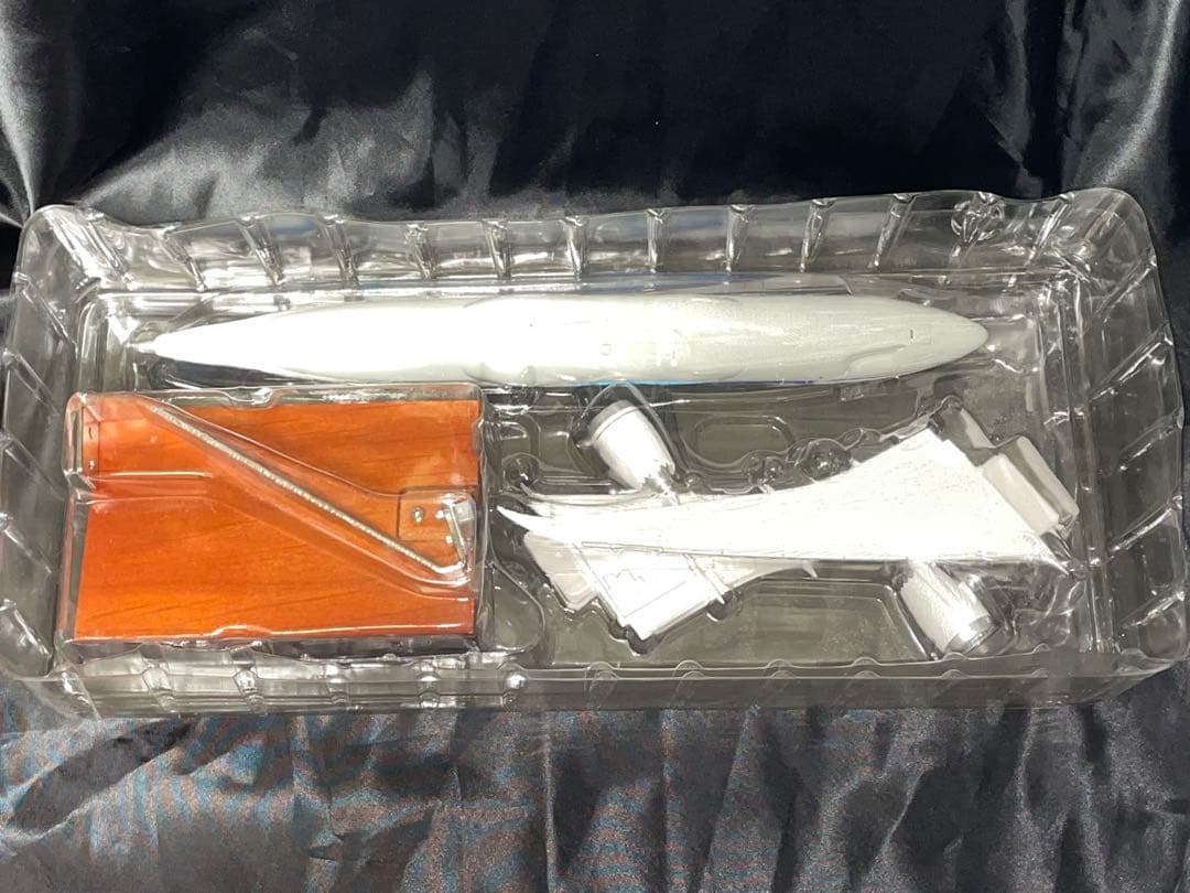 [非売品/美品]1/200ANA B787-8 We fly 1st 木製台座
