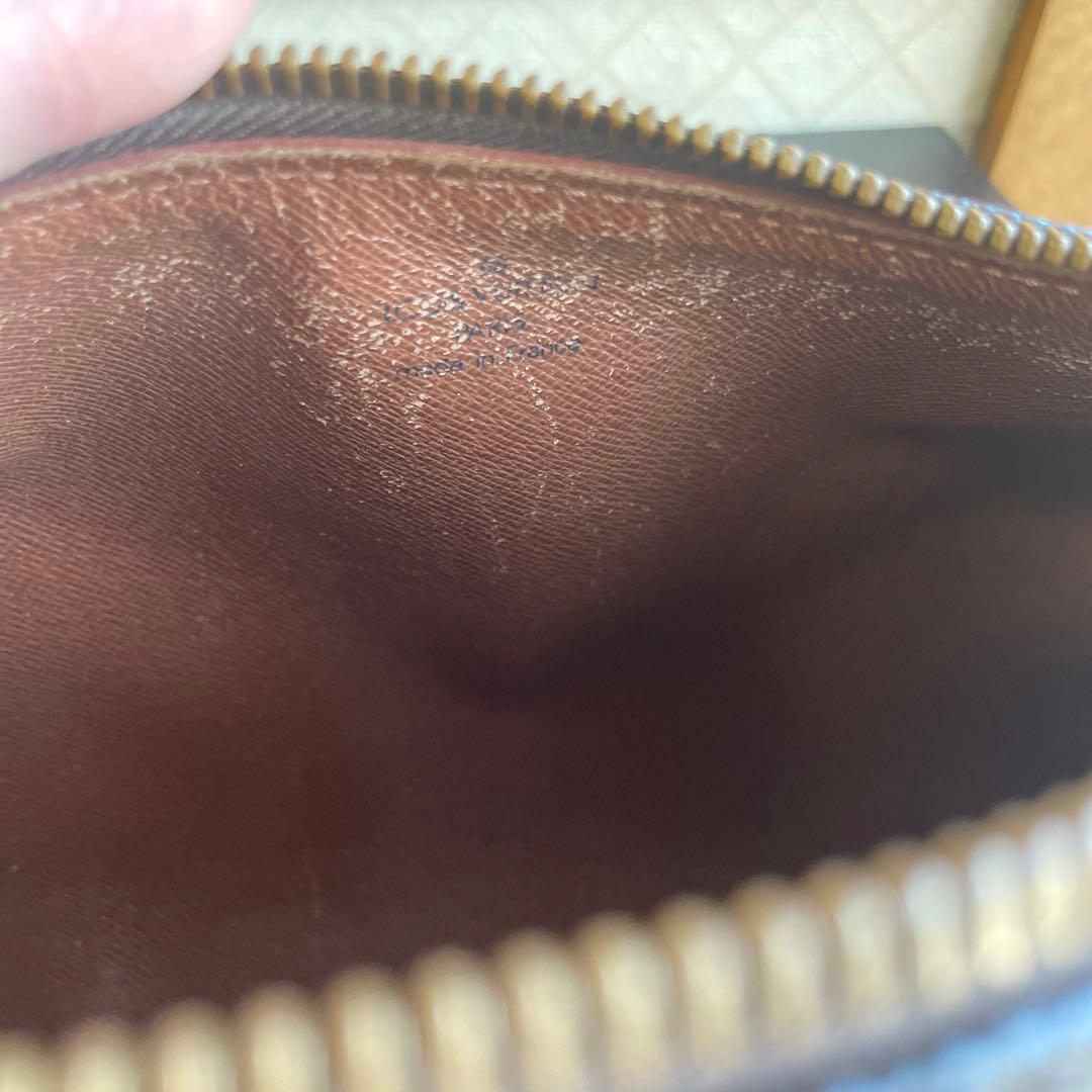 LOUIS VUITTON パピヨンバック