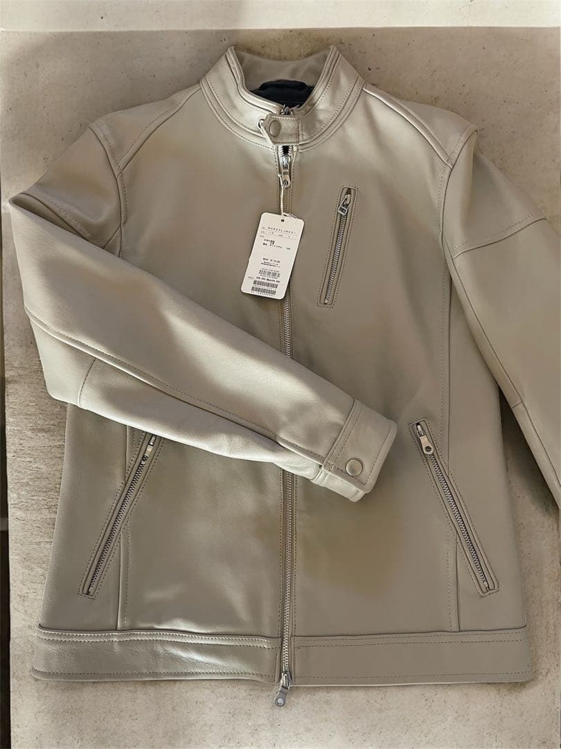新品　ラトルトラップ　ライトベージュ シングルライダースジャケットＬ