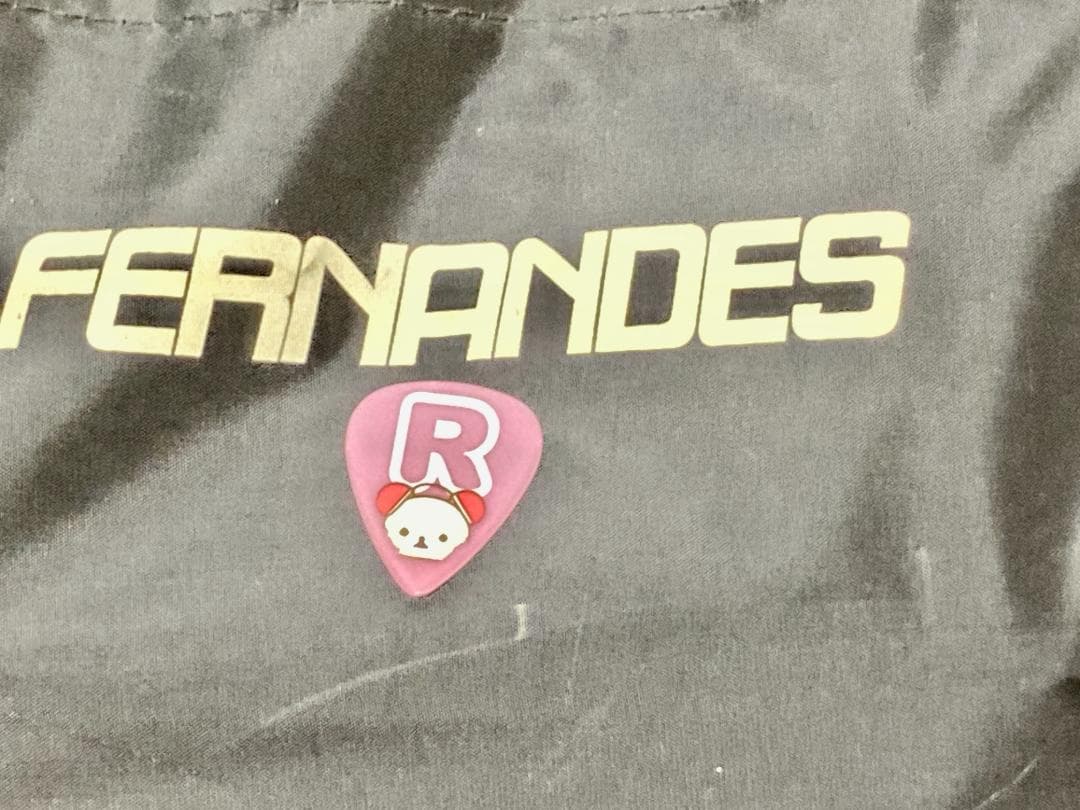 にっと！FERNANDES ZO-3　アンプ内蔵 専用ソフトケース付