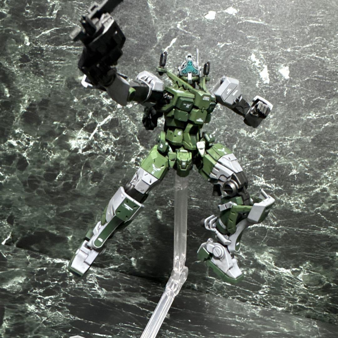 ガンダムジークアクス　HG ゲルググ　ジオンカラー　塗装完成品　ガンプラ