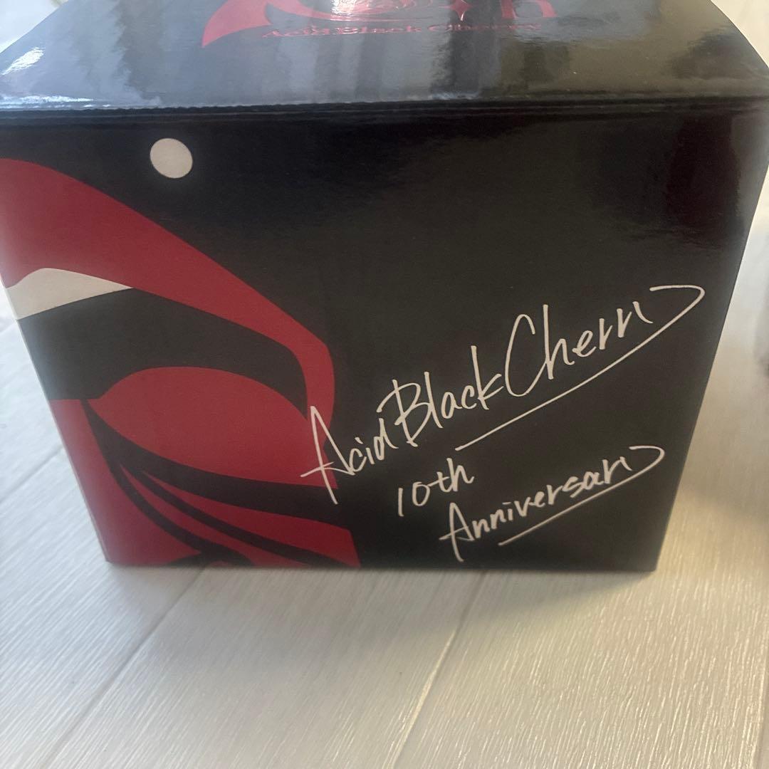 Acid Black Cherry 10周年記念 マグカップ 赤・黒セット