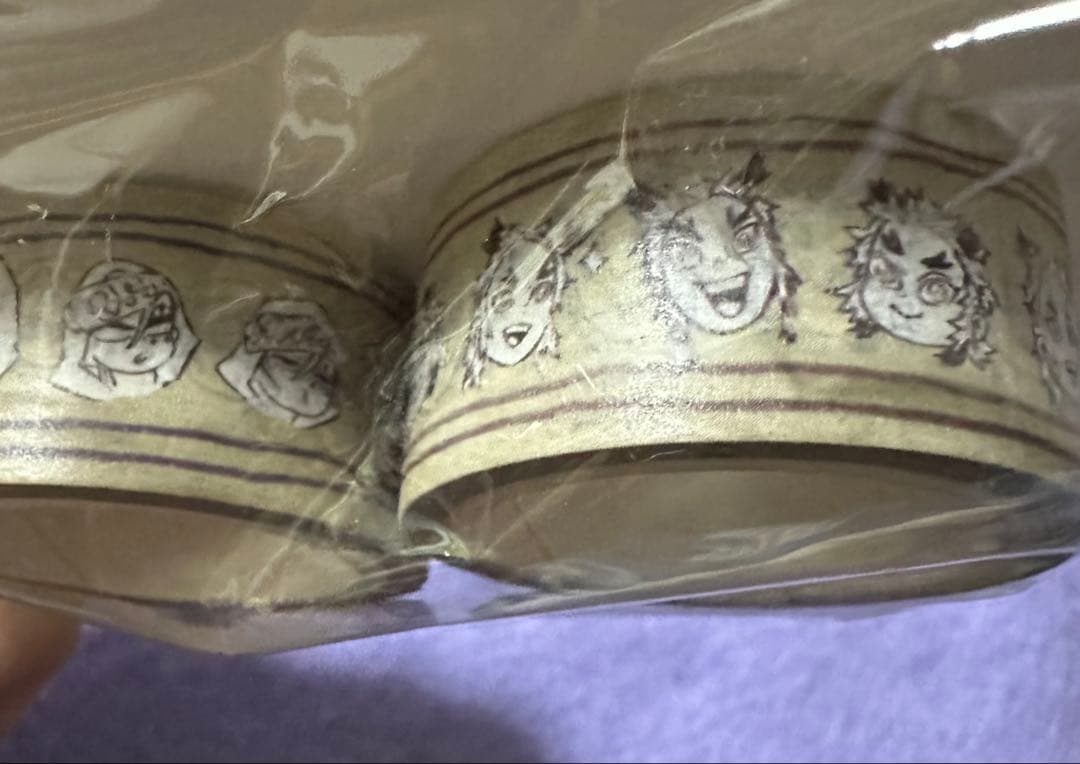 鬼滅の刃　アクリルスタンド　缶バッジ　ブロマイド　ポストカード　まとめ売り