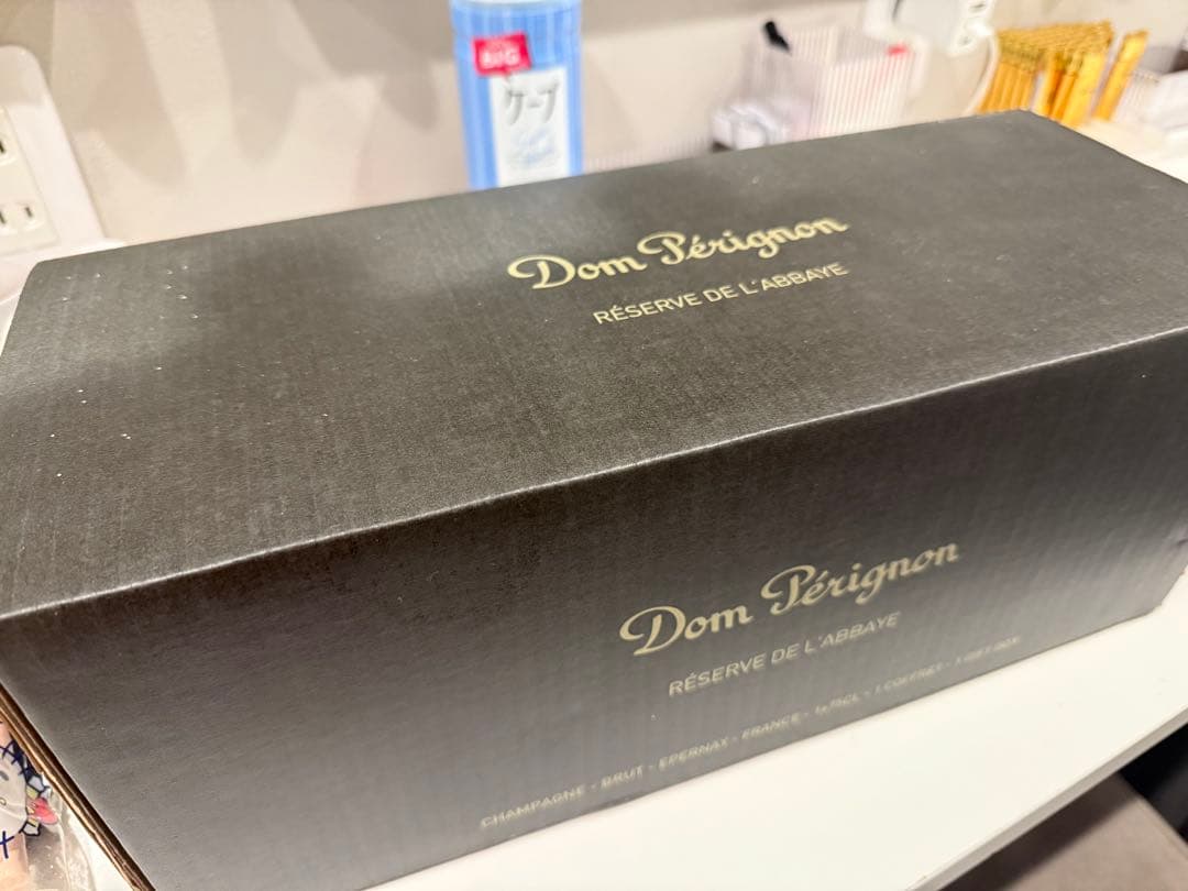 ドン・ペリニヨン シャンパン 750ml 木箱入り