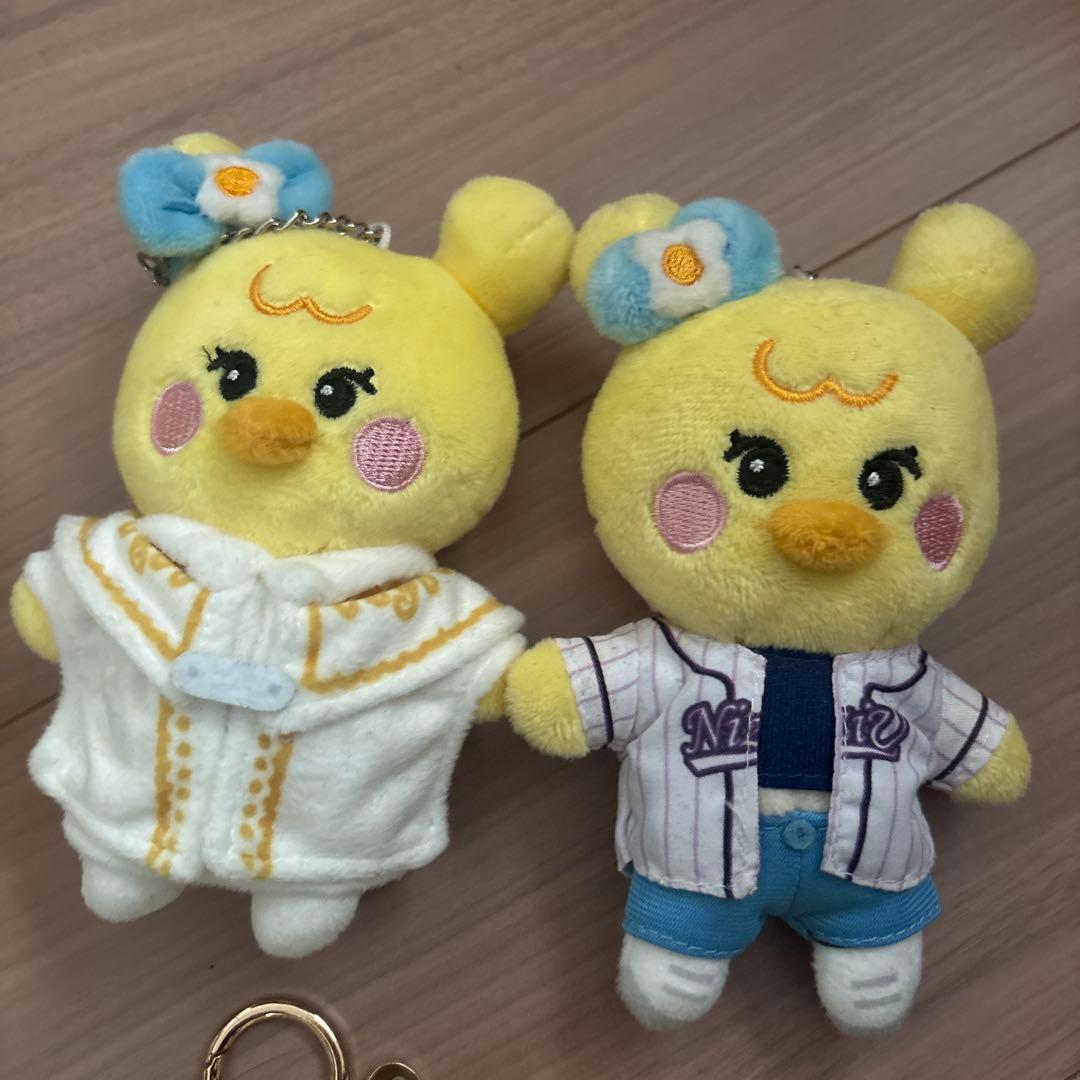 NiziU バッグチャーム