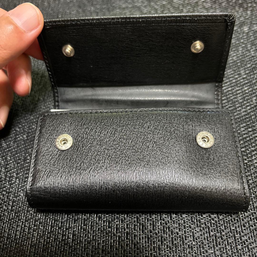 ジャンニヴェルサーチェ6連キーケース