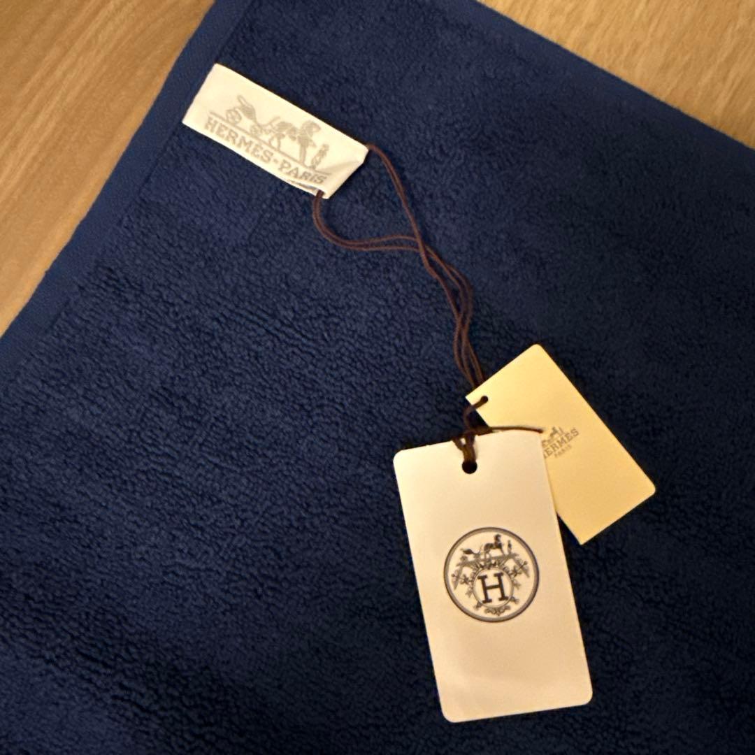 新品未使用✨HERMES エルメス　ゲストタオル　ステアーズ ブルー