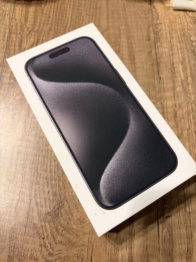 Apple iPhone 15 Pro 128GB ブラック