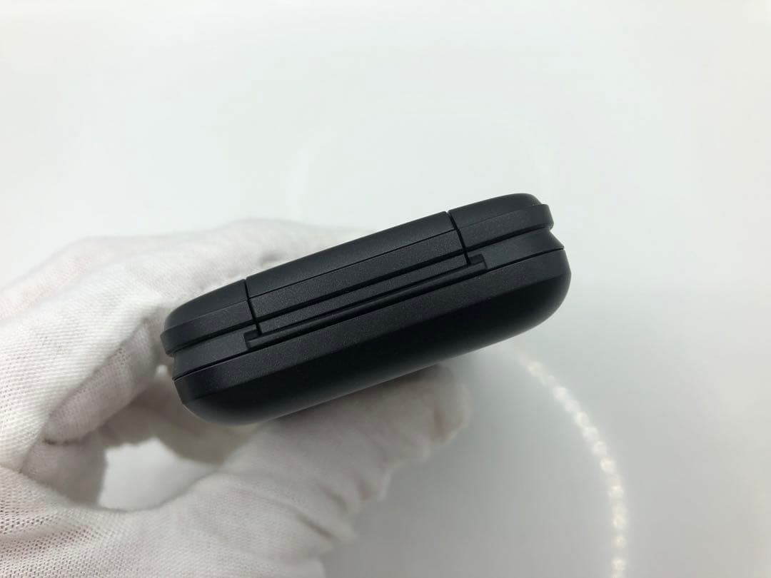 【SIMロック解除済 】au GRATINA KYF42 ブラック