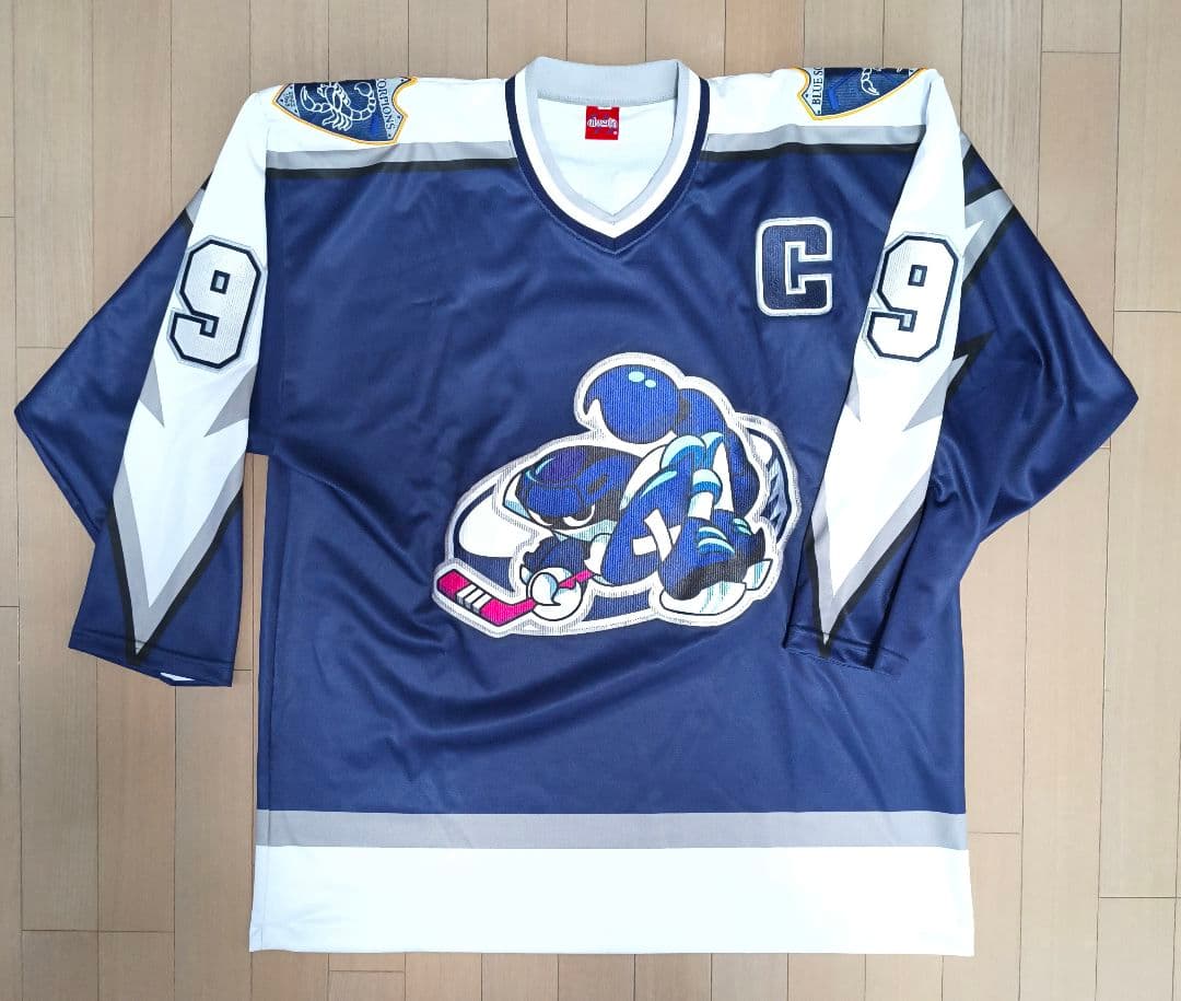 月9ドラマ「プライド」里中ハル(木村拓哉さん)着用モデルユニフォーム