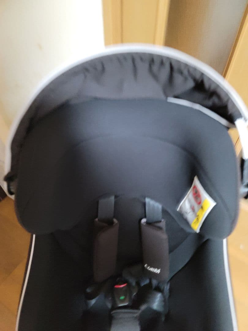 コンビ チャイルドシート クルムーブスマートisofix CG-UIG