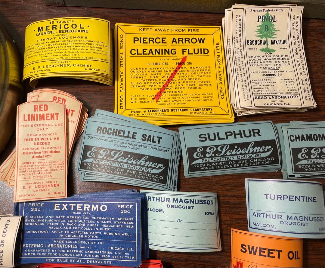 海外　ファーマシーラベル　54種各一枚計54枚　➕薬袋一枚　ヴィンテージ　ラベル