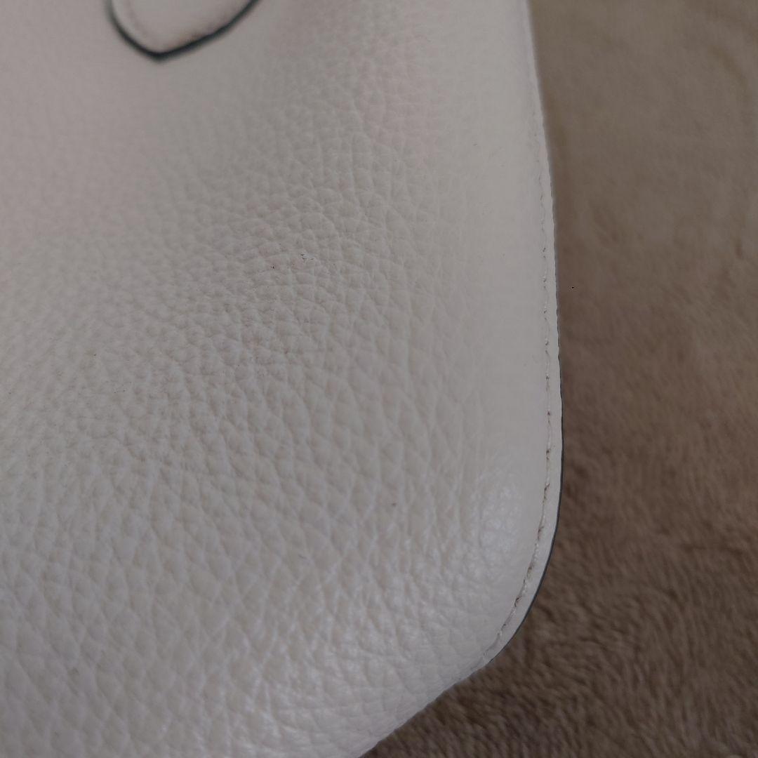 COACH 　ハンナバゲットバッグ　ホワイト