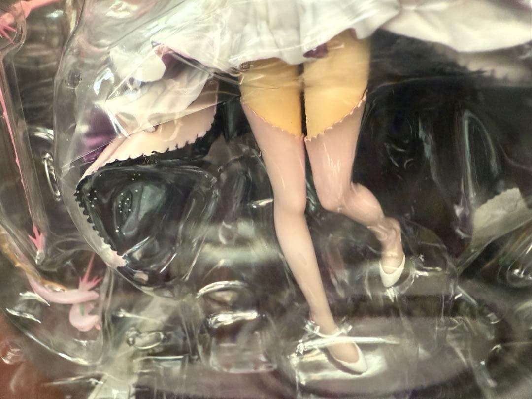 魔法少女まどかマギカ　Ultimate Madoka 1/8スケールフィギュア