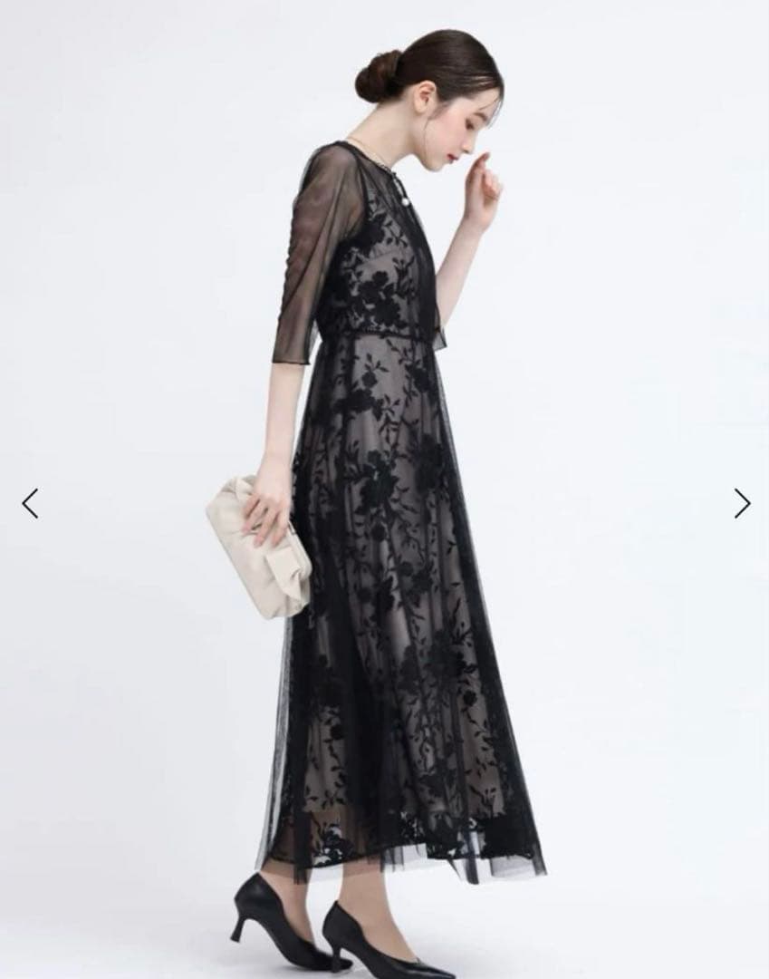 Rire fete チュールレイヤードフラワー刺繍ドレス