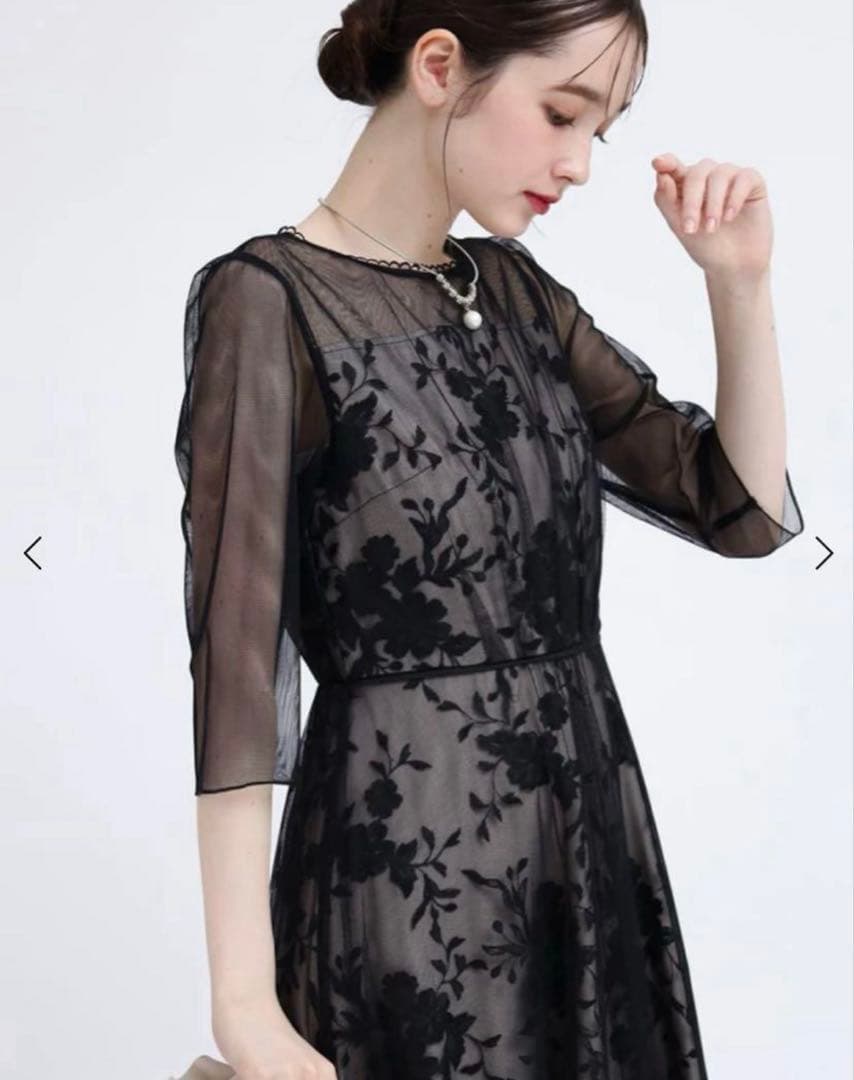 Rire fete チュールレイヤードフラワー刺繍ドレス