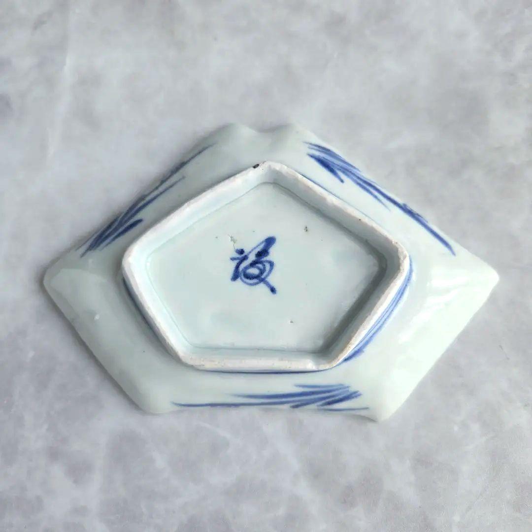 古伊万里　染付小皿　型紙摺　印判　軍配　上手　型物　骨董品　アンティーク　金継ぎ