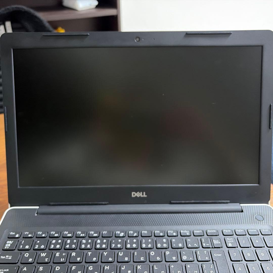 DELL　ノートパソコン