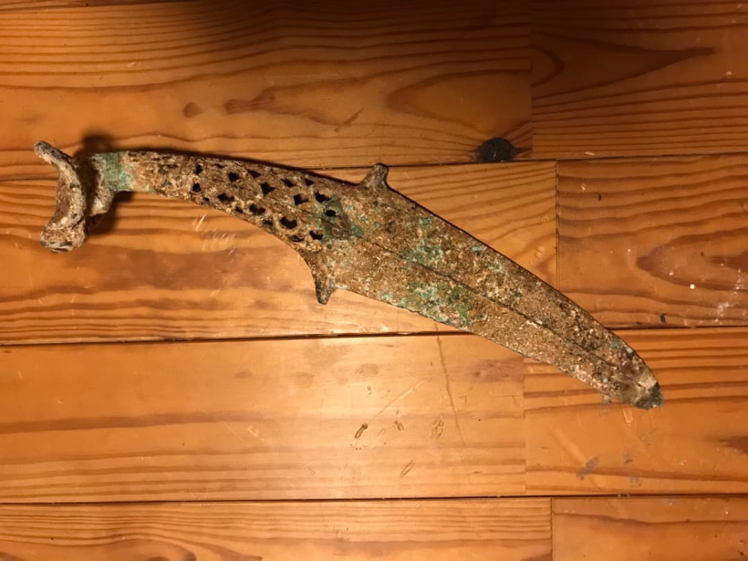 掘り出し物 青銅剣