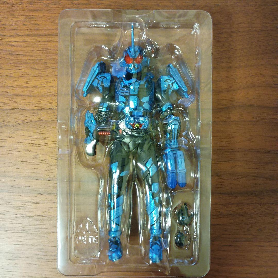 S.H.Figuarts 仮面ライダーグリスブリザード作品:仮面ライダービルド