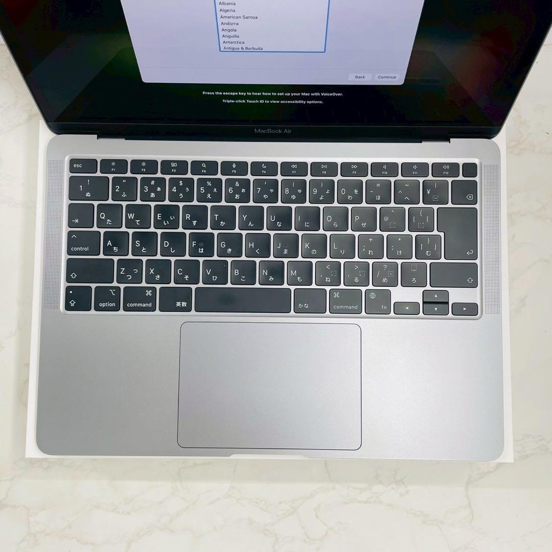 MacBook Air 13インチ 2020 M1 8コア16GB 256GB