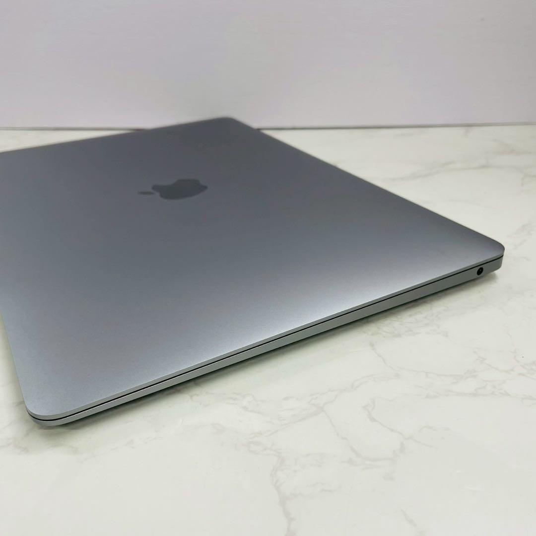 MacBook Air 13インチ 2020 M1 8コア16GB 256GB
