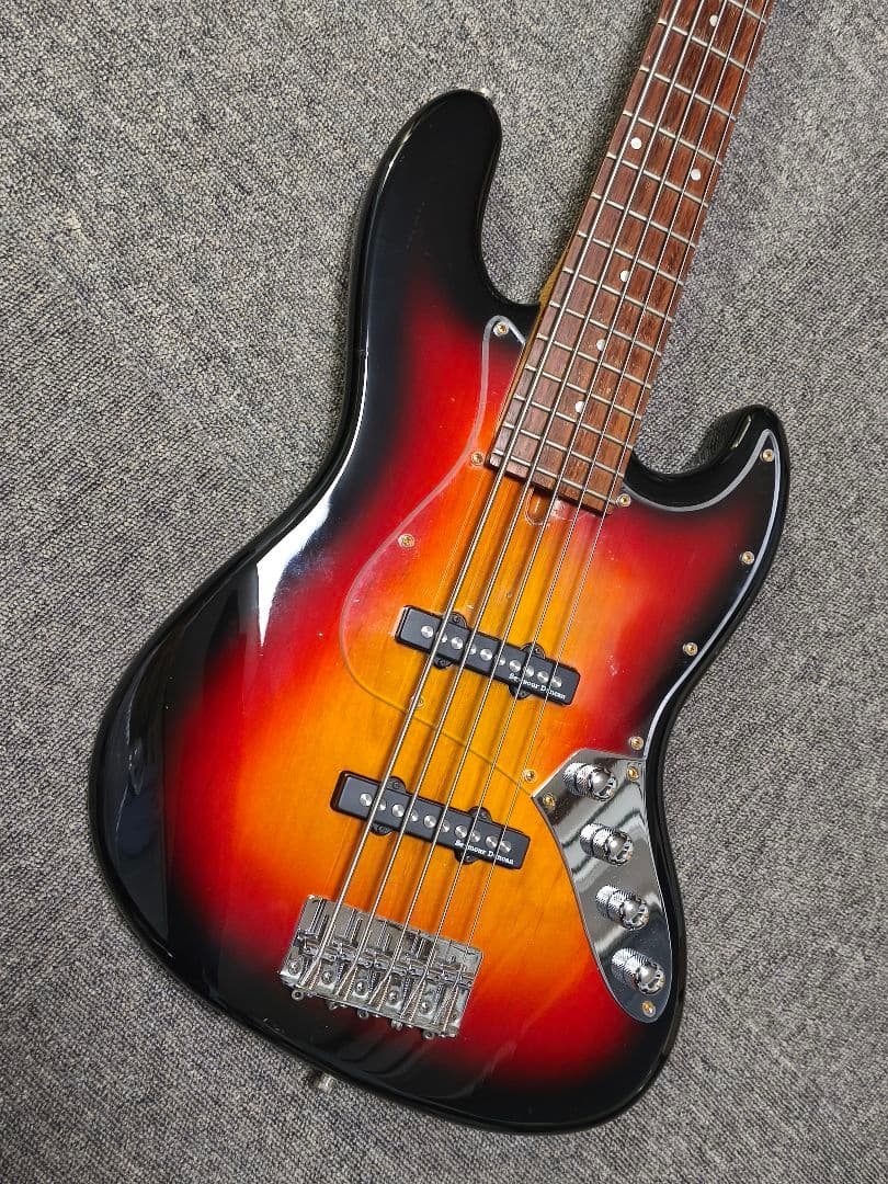 Bacchus Universe5弦アクティブベースBJB-5-550R 3TS