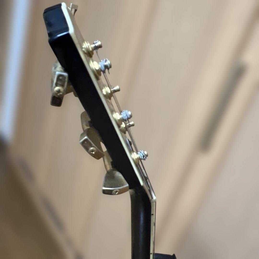 日本製のEpiphone レスポールカスタムモデル LPC-80 EB