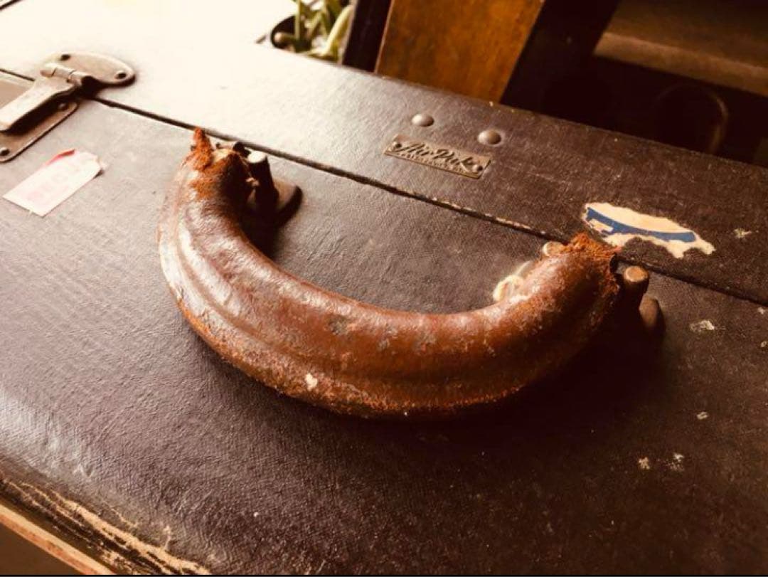 湯布院アンティーク英国ヴィンテージ トラベルバッグ 革製ブリティッシュカントリー