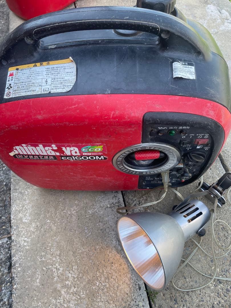 ガソリン インバーター 発電機 100V iEG1600M-Y 防音型