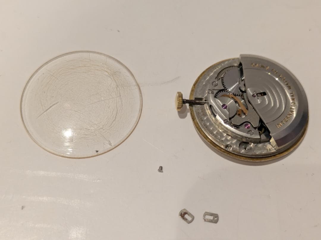 y*3様 IWC 自動巻き ムーブメント Cal.853/1524717 風防有